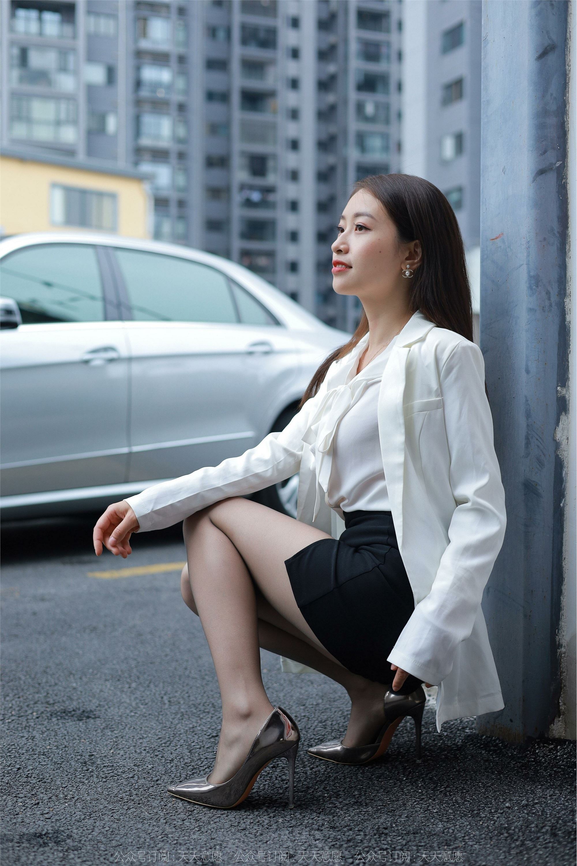 IESS异思趣向 2022.06.11 丝享家 1114：小婕《冷艳嘿丝》